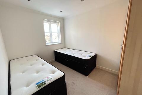 100 New Road, Mitcham, CR4 4LT