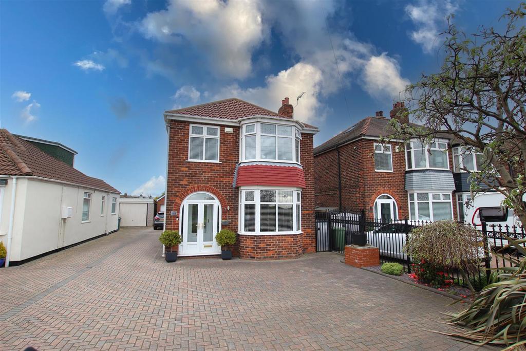 Main Road, Bilton 4 bed detached house for sale £325,000