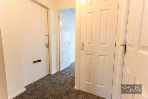 1 bedroom apartment to rent, MAITLAND ROAD, WICKFORD