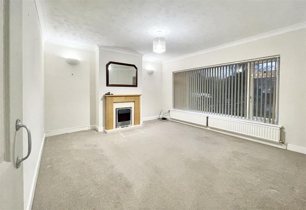 North Hill Road, Cirencester 3 bed bungalow £379,950