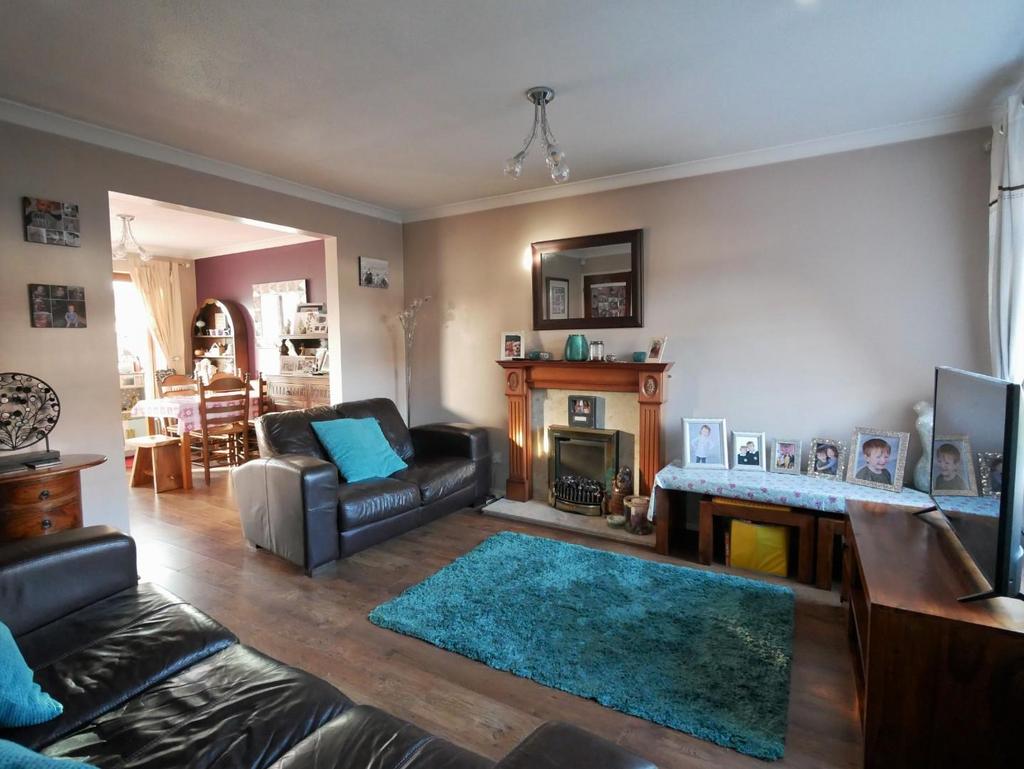 Conybeare Road, Sully 3 bed semidetached house for sale £285,000
