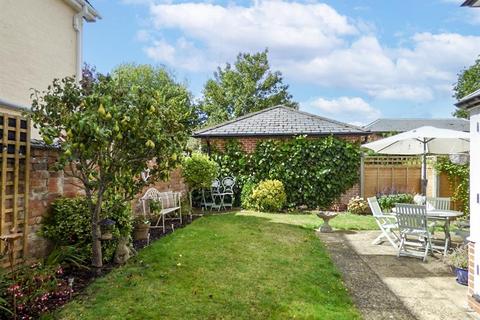 undefined, 1 Royal Oak Gardens, Malvern, Worcestershire, WR14