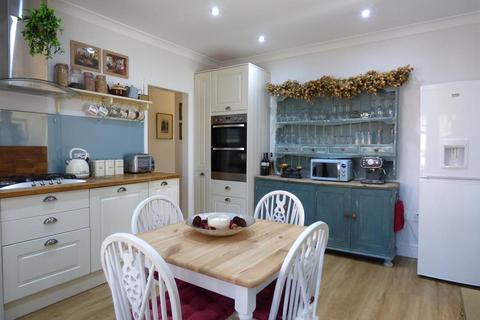 undefined, 1 Royal Oak Gardens, Malvern, Worcestershire, WR14