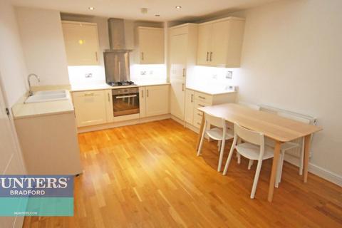9 Chrisharben Court, Clayton, Bradford, BD14 6AF
