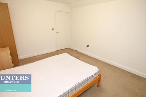 9 Chrisharben Court, Clayton, Bradford, BD14 6AF