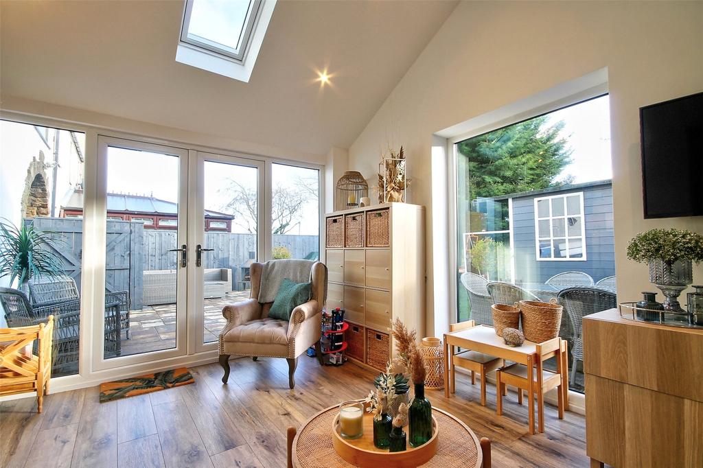 Garden Room 2
