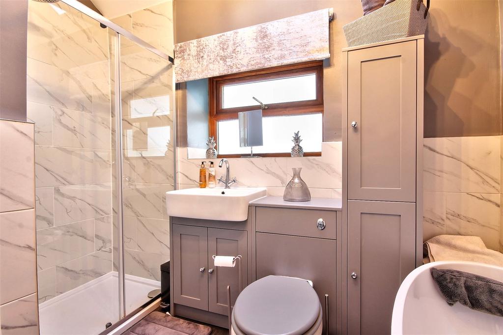 Bathroom 3