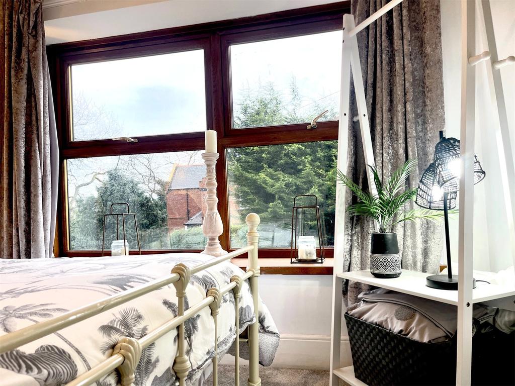 Bedroom 4b