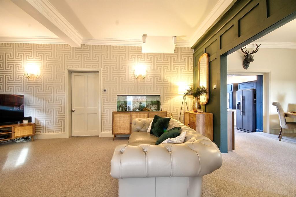 Lounge 2