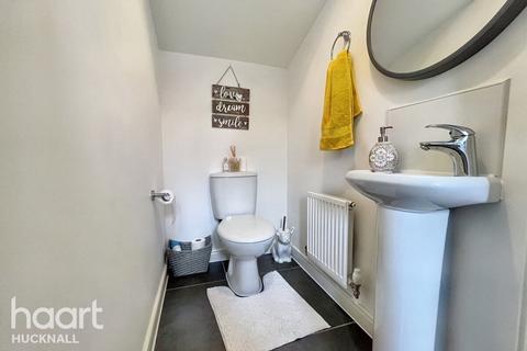 22 Albert Close, Hucknall, Nottingham, NG15 7UZ