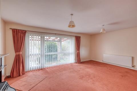 15 Chacewater Crescent, Worcester, WR3 7AN