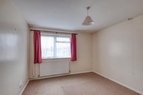 15 Chacewater Crescent, Worcester, WR3 7AN