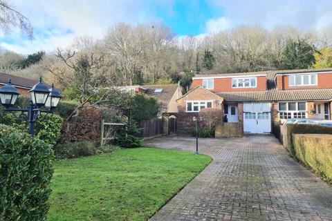 4 bedroom semi-detached house for sale - Kings Road, Westerham, Kent