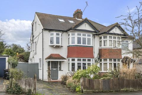 36 Ravenswood Avenue, West Wickham, BR4 0PW