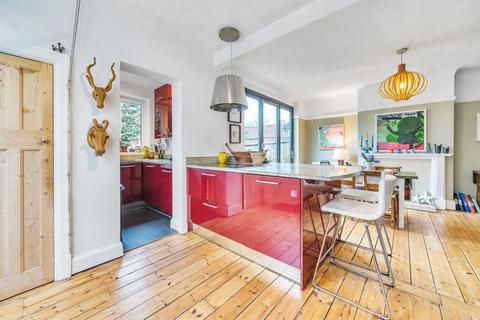 36 Ravenswood Avenue, West Wickham, BR4 0PW