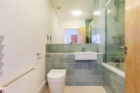 1 bedroom apartment to rent, Bluelion Place, London, SE1