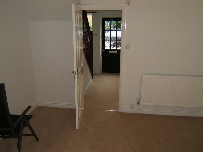 28 Mulberry - bathroom.jpg