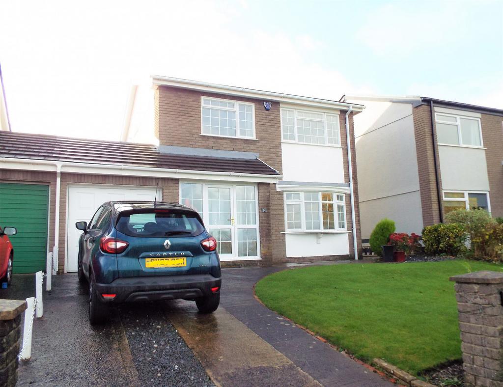 64 Gowerton Road, Penclawdd, Swansea... 3 bed detached house £299,000
