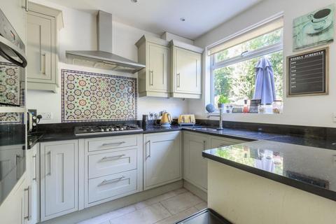 29 Widmore Lodge Road, Bromley, BR1 2QE