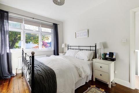 29 Widmore Lodge Road, Bromley, BR1 2QE