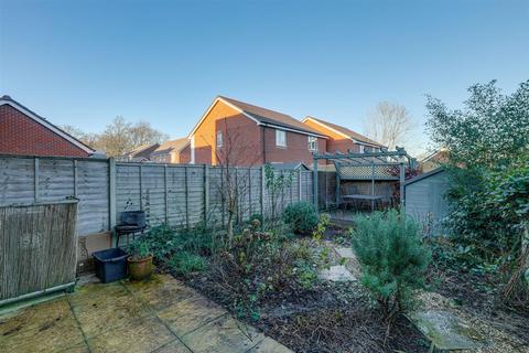 2 bedroom end of terrace house for sale - Barton Drive, Knowle, B93