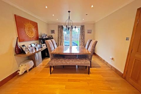 64a Shelley Crescent, Hounslow, TW5 9BJ
