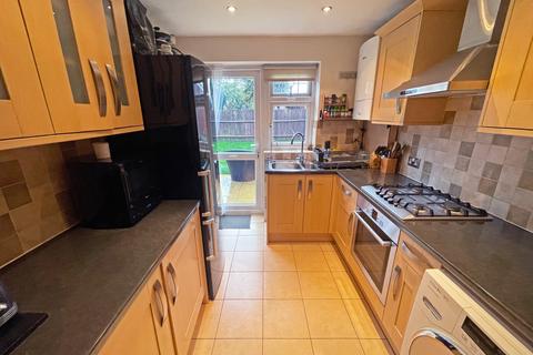 64a Shelley Crescent, Hounslow, TW5 9BJ
