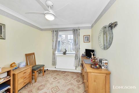 31 Courtfields, Swaffham, PE37 7ET