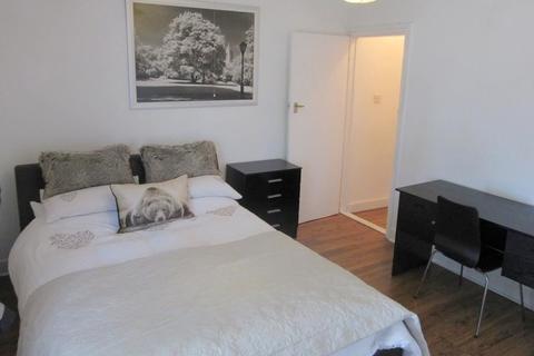 4 bedroom terraced house to rent - Available SEPT 2023 - 4 Rooms - Bransford Road