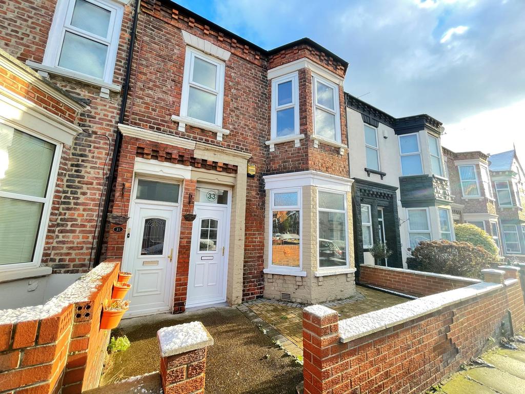 Salisbury Street, Town Centre, South... 2 bed ground floor flat £79,999
