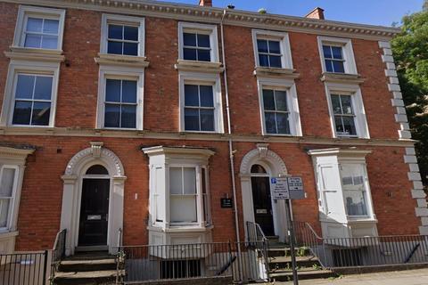 VERY CENTRAL 2 BED, DERNGATE, NN1