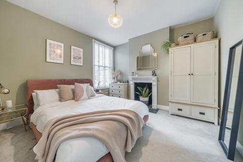 3 bedroom maisonette for sale - Aslett Street, Earlsfield