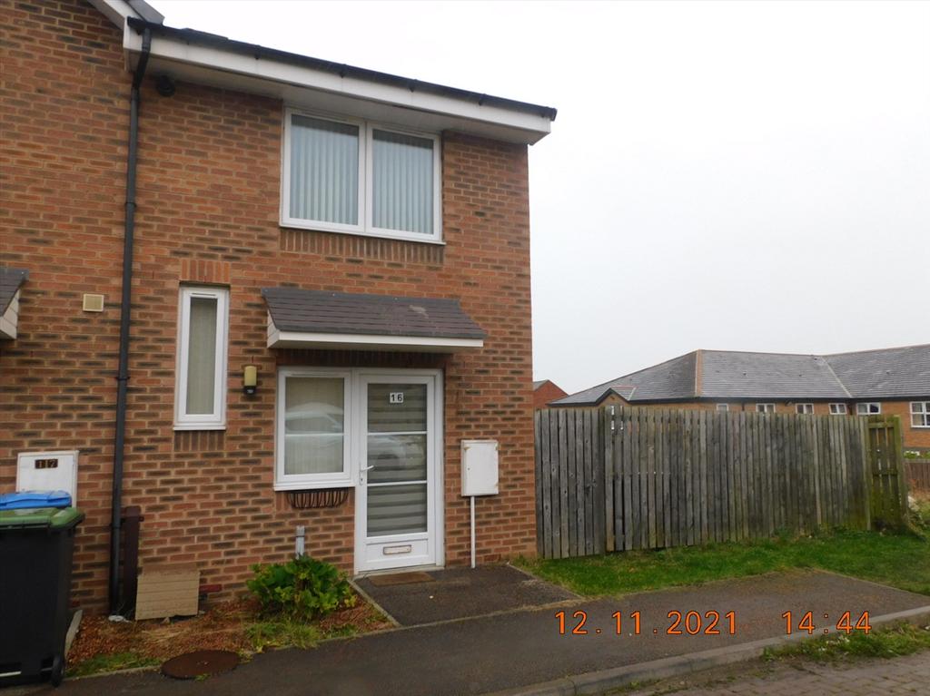 ELOISE CLOSE, DAWDON, SEAHAM... 2 bed semidetached house £450 pcm (£104 pw)