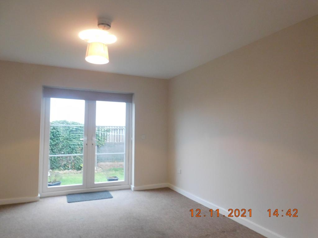 ELOISE CLOSE, DAWDON, SEAHAM... 2 bed semidetached house £450 pcm (£