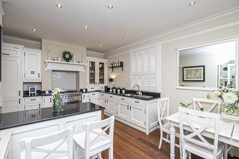 Fermoy Brentwood Road, Ongar, CM5 9DD