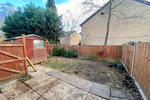 43 Dore Close, Northampton, NN3 8PZ