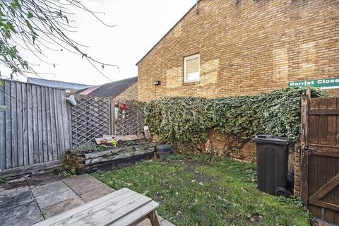 40 Brownlow Road, London, E8 4NR