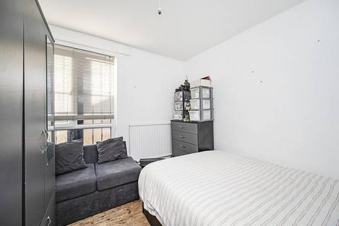 40 Brownlow Road, London, E8 4NR
