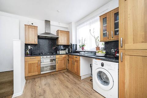 40 Brownlow Road, London, E8 4NR
