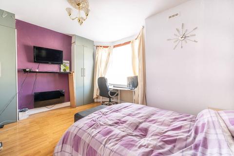 34 Halley Road, London, E7 8DT