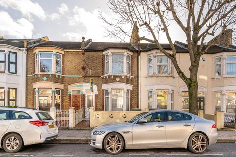 34 Halley Road, London, E7 8DT