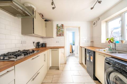 34 Halley Road, London, E7 8DT