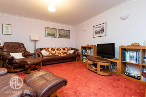35 Romany Close, Letchworth Garden City, SG6 4LA