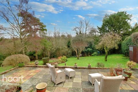 Braeside Johns Road, Tatsfield, Westerham, TN16 2AP