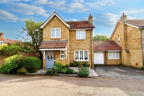 3 bedroom link detached house for sale, Mulberry Gardens, Shenley, WD7