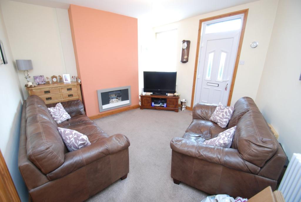 Bridge Street, Barnsley, South... 2 bed terraced house £495 pcm (£114 pw)