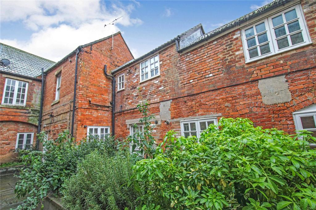 Hill Street Court, Trowbridge 1 bed apartment for sale £99,950