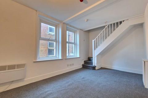 2 bedroom flat to rent - Central Drive, Blackpool