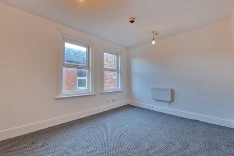 2 bedroom flat to rent - Central Drive, Blackpool