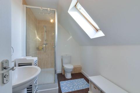 17 Soprano Way, Trowbridge, BA14 7WL